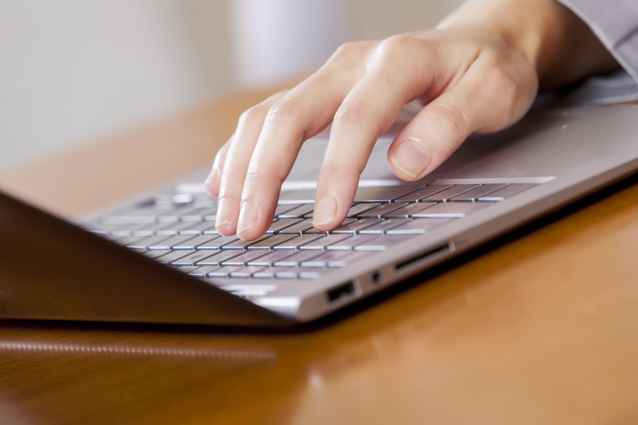 嘉定區(qū)刑事律師視角:經(jīng)濟案件法院起訴后開庭時間的多維度解析