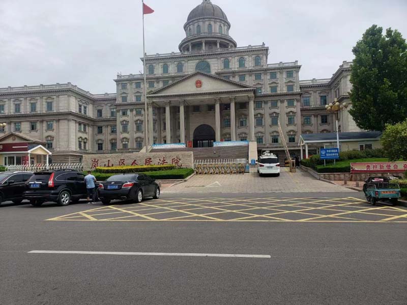 寶山區(qū)刑事律師來講講信用卡在ATM機上忘拿走被他人取錢怎么辦