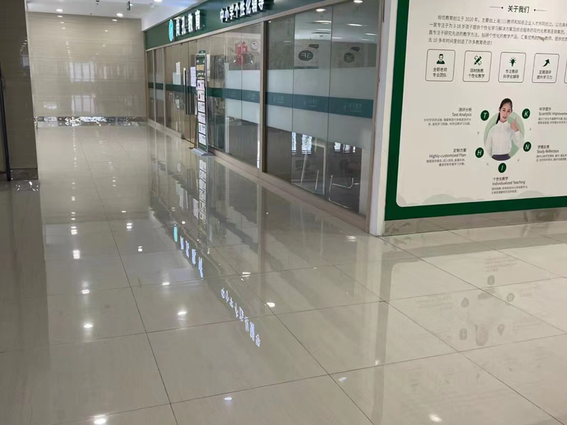 虹口區(qū)刑事律師來(lái)講講沒(méi)有意識(shí)到使用的信用卡是偽造是否構(gòu)成犯罪