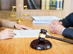 <b>普陀區(qū)刑事律師視角下的派出所經(jīng)濟(jì)犯罪立案標(biāo)準(zhǔn)</b>